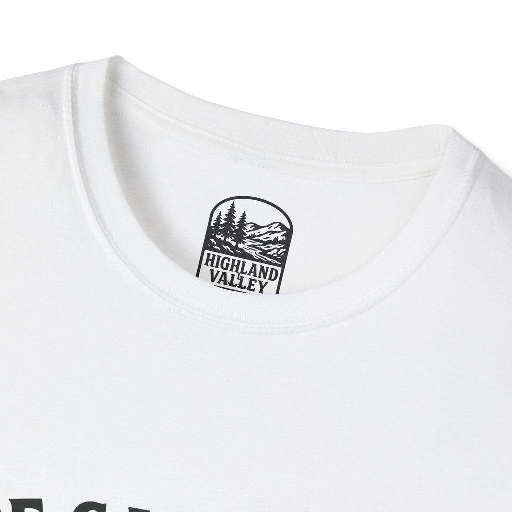 I KNOW PEOPLE FROM LANARK UNISEX T-SHIRT